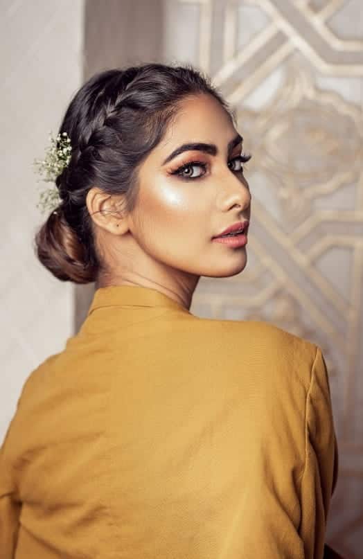 Waxing service for women at Meenakshi Beauty Salon Raipur